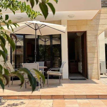 Villa Enalos Larnaca